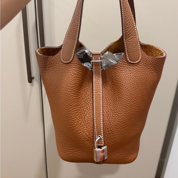 Pre-owned picotin 18 gold/phw (SOLD) - Picture 10 of 15